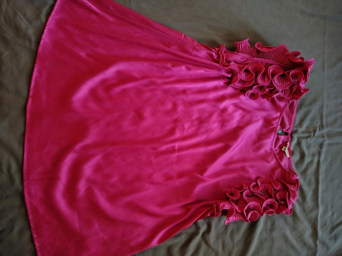 CLASSY AND MODERN WOMENS DRESS SHIRT