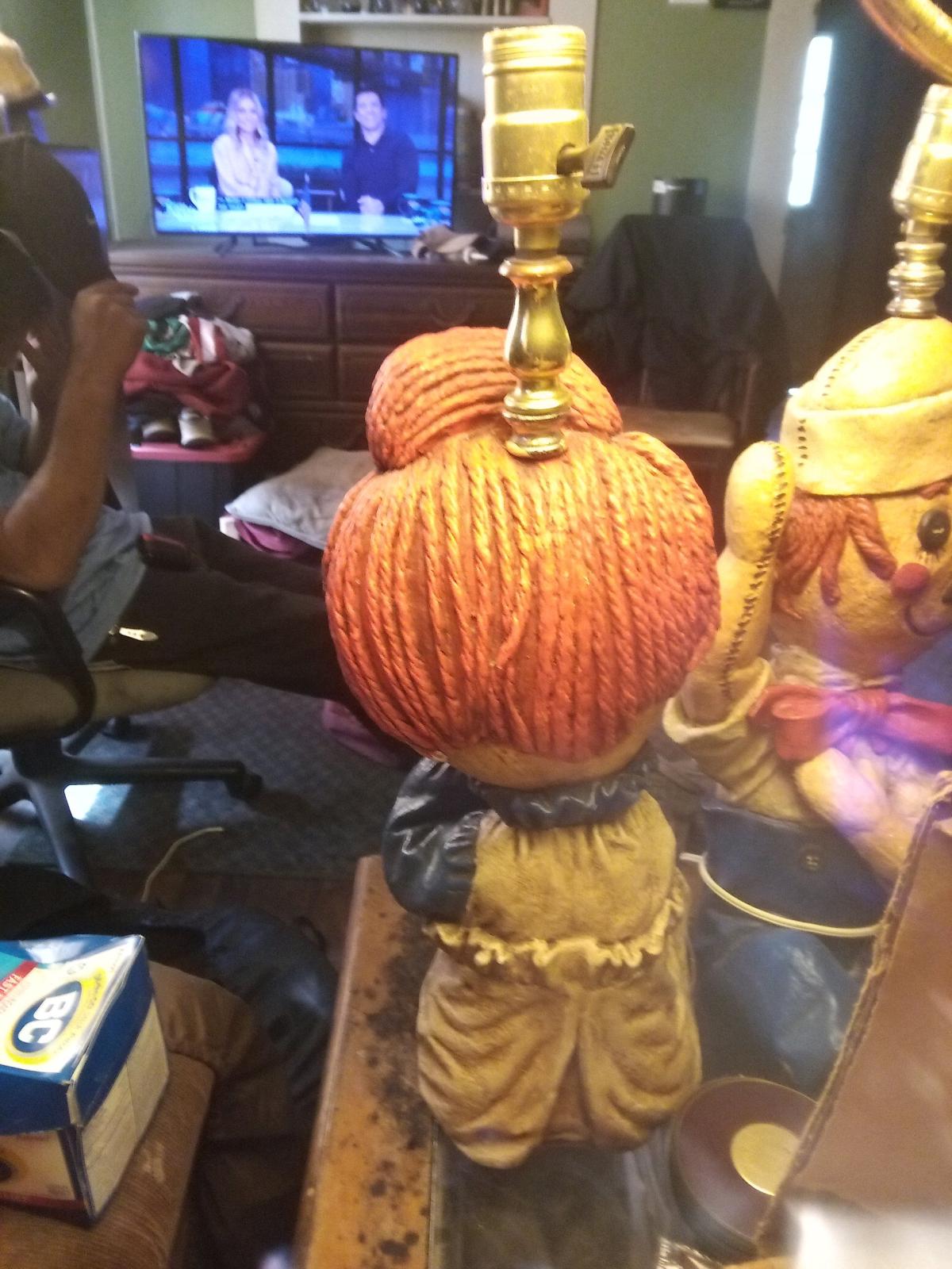 raggedy ann and Andy lamp