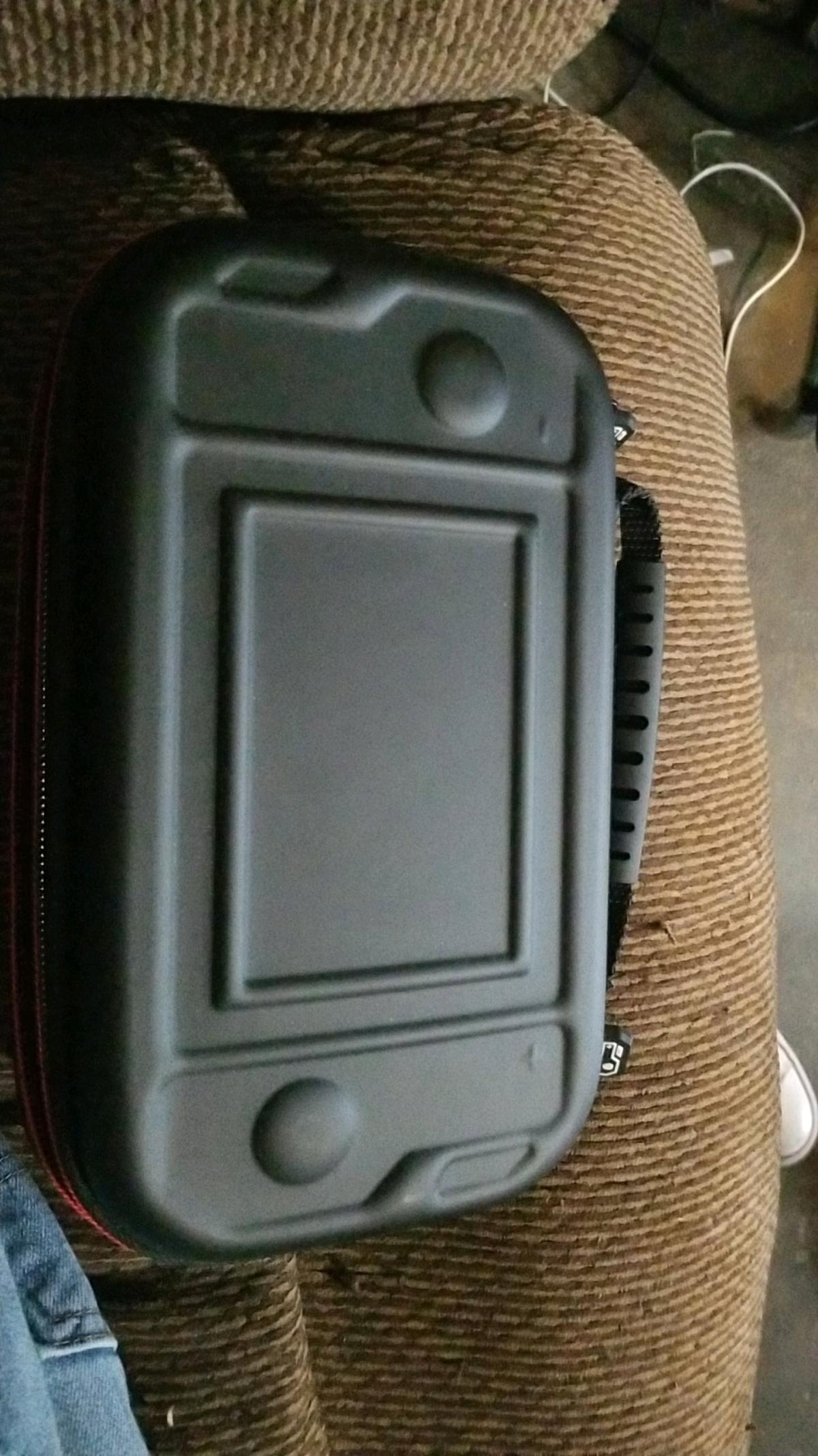 mc100 mobile game stretch controller