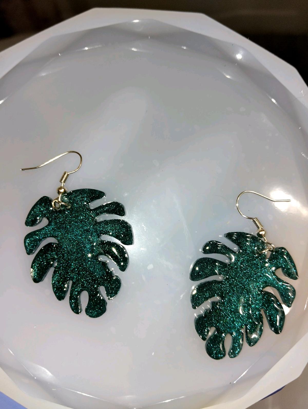 Resin handmade glitter green leaf earrings