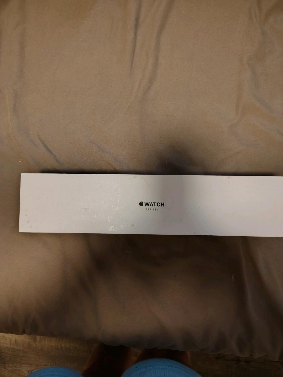 Apple Watch Series 3 38mm Empty Box Gold Aluminum  Pink Band