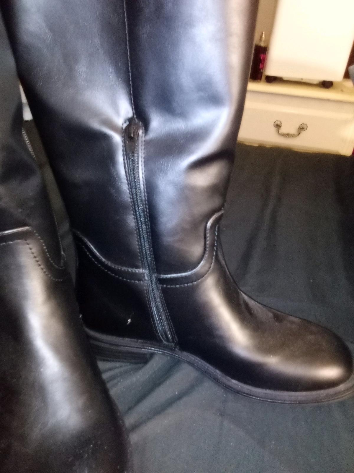 ladies boots size 7