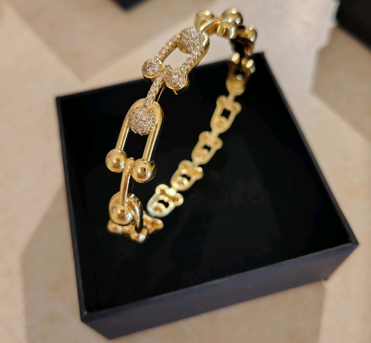 Womens Bangle