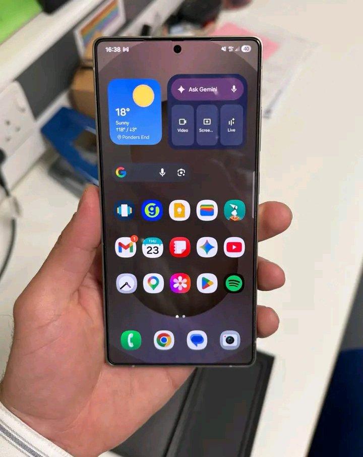 Samsung Galaxy s25 ultra working perfectly fine