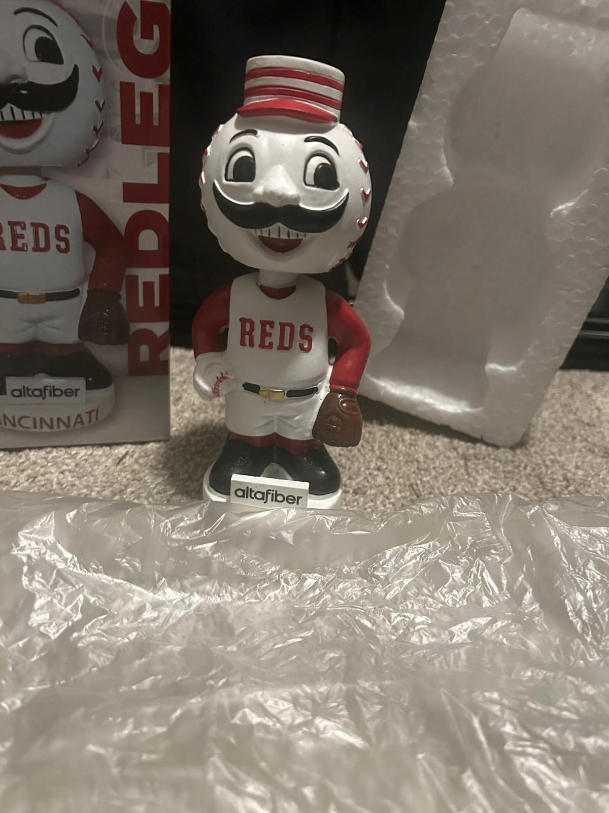 res bobblehead