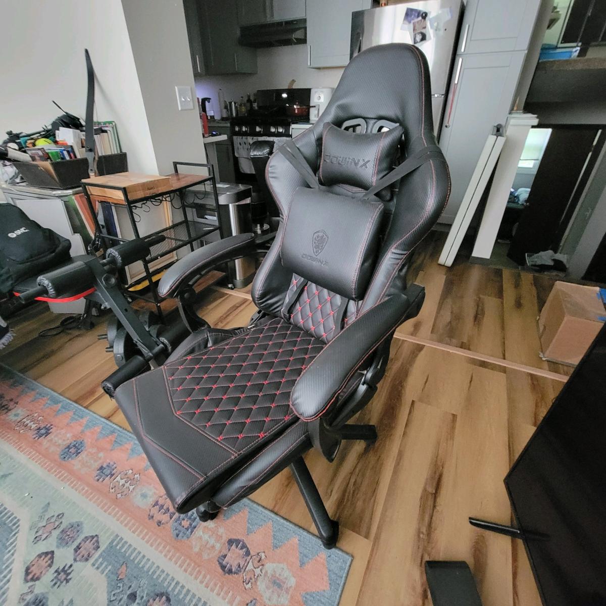 Dowinx Gaming Office Chair 350lbs Like New
