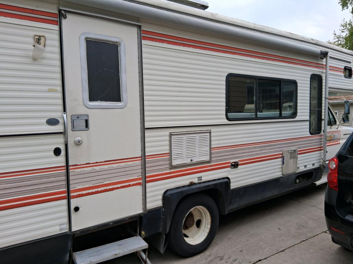 1984 Ford Econoline 350 MotorHome class C
