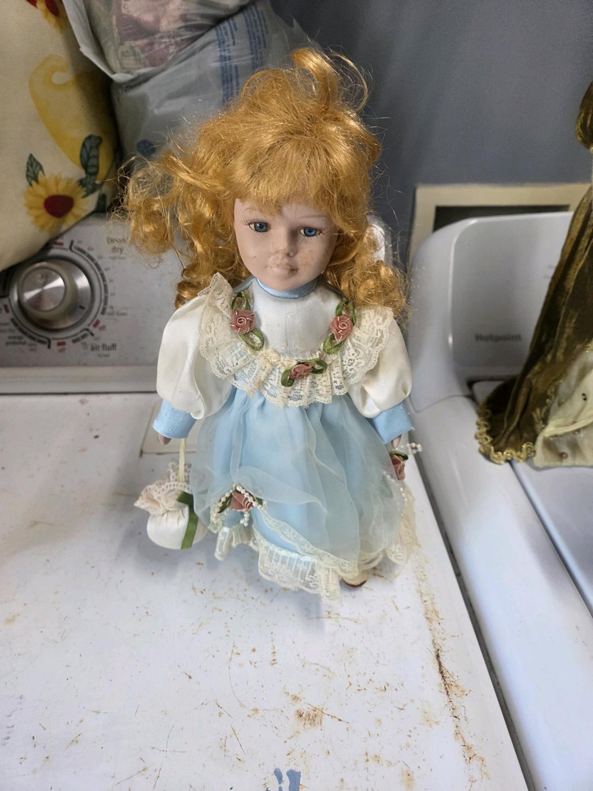 porcelain dolls all old original clothes an accessories