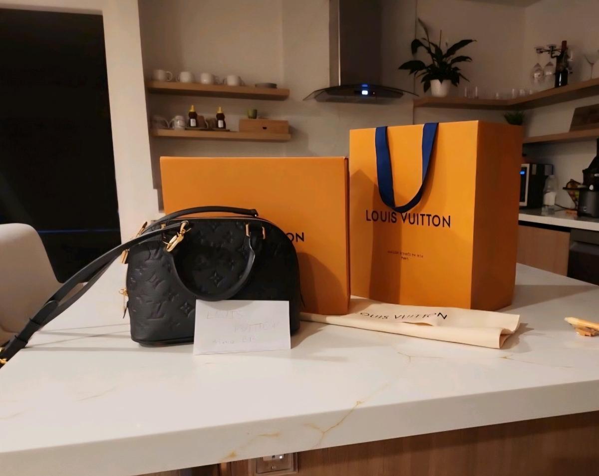 Louis Vuitton Alma BB handbag
