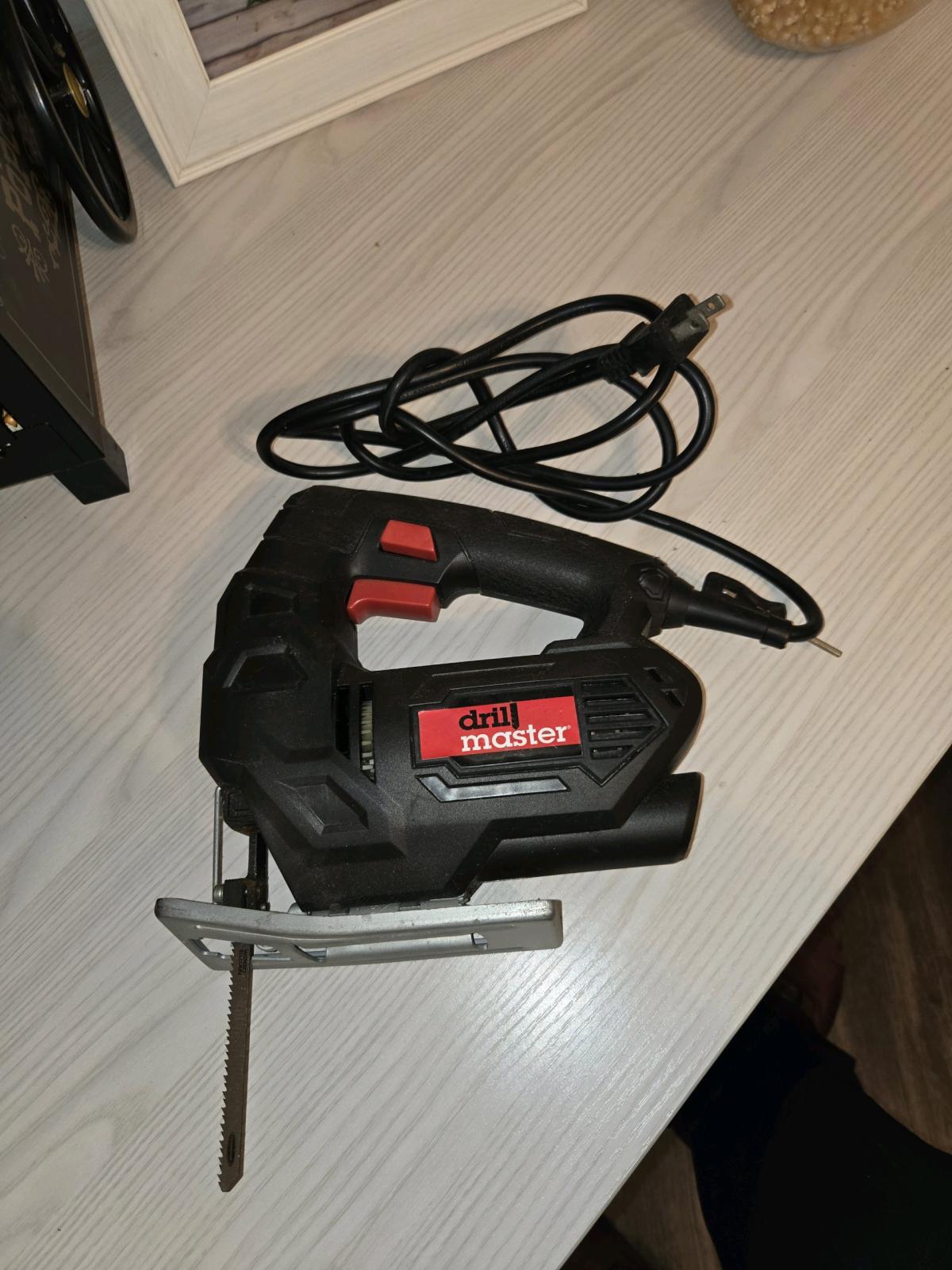 Drill Master Jigsaw  Like New
