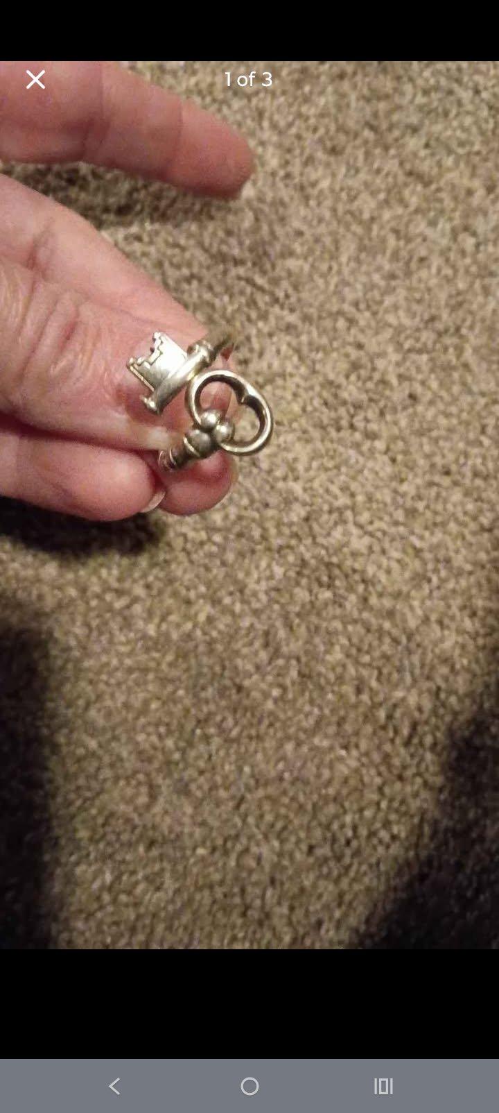 avon Sterling silver ring