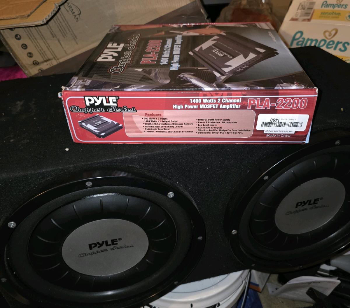 pyle chopper series dual subwoofer with Pyle Amp