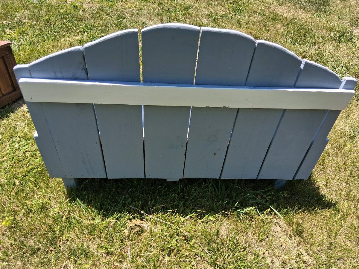 34 inch bench type flower box