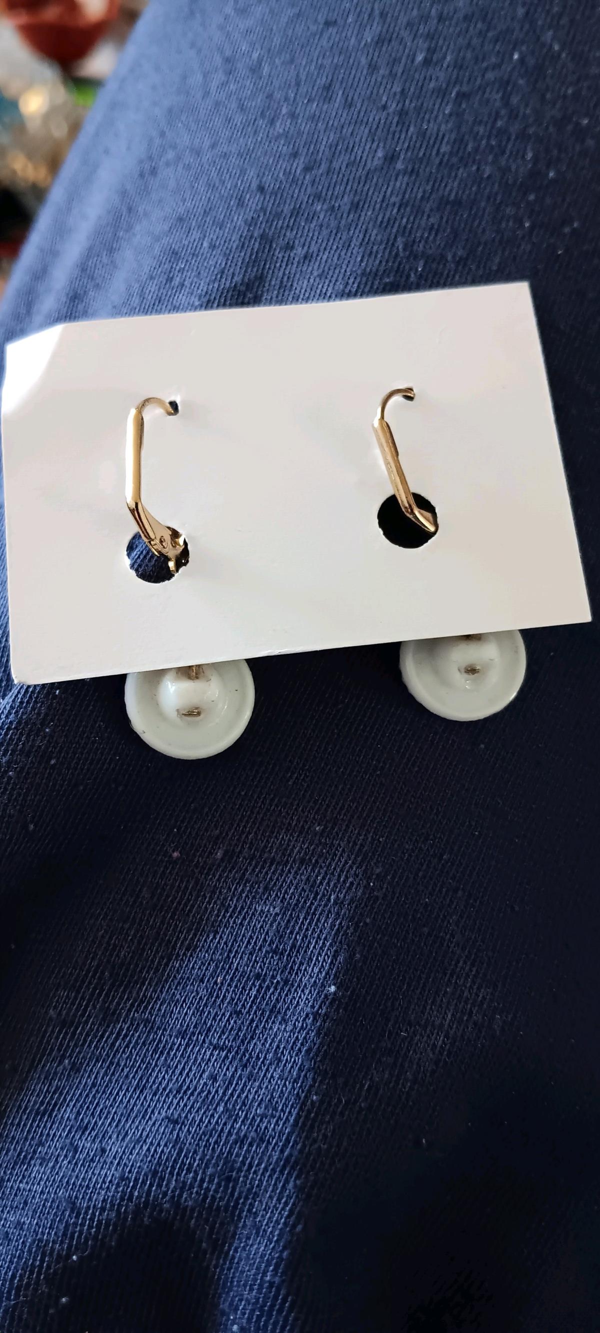 button earrings