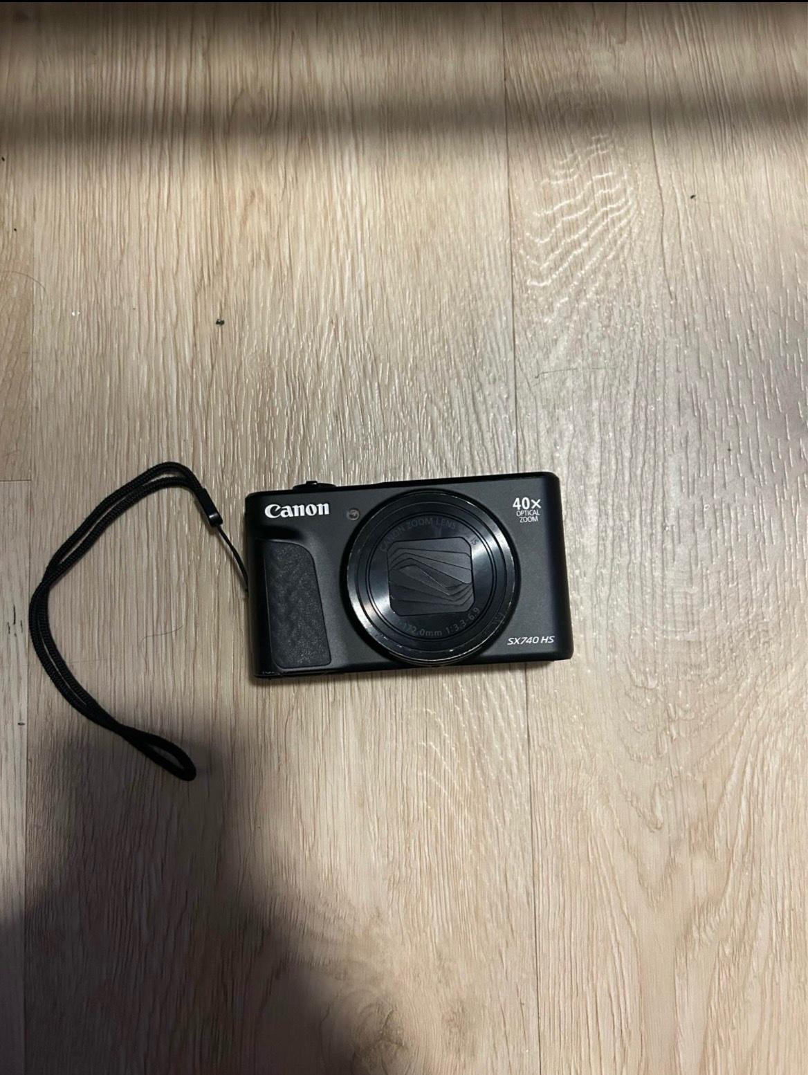 shipping only  canon sx740 hs