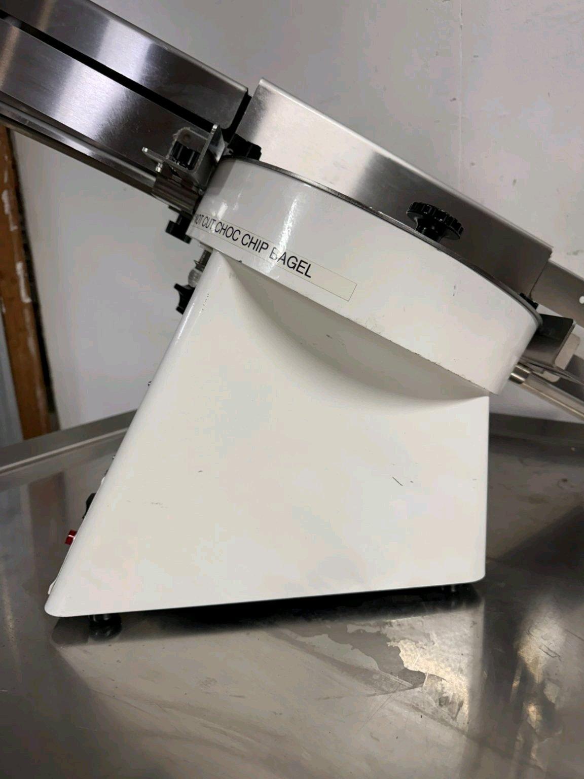Oliver 702N Bagel and Bun slicer