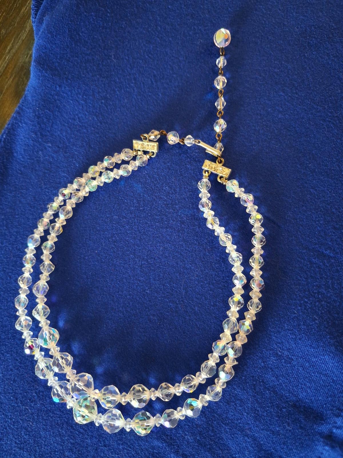collectible auraborialis necklace