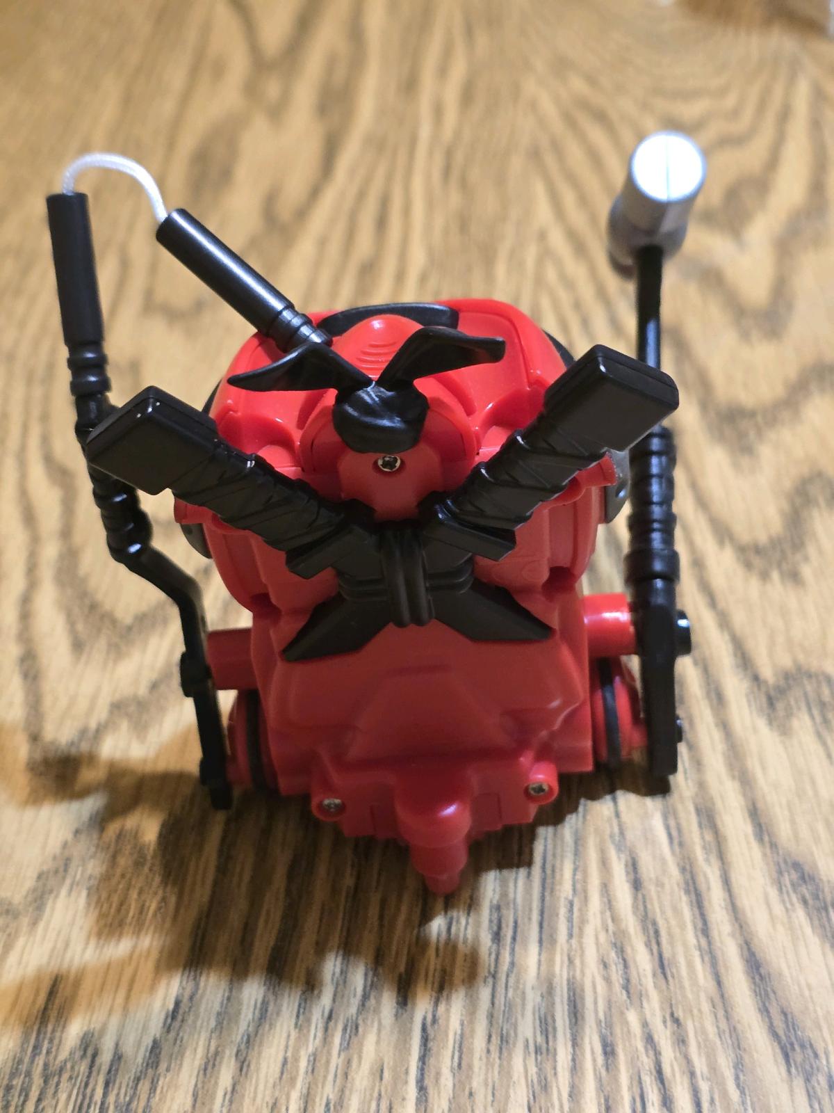 Red robot toy and Blue robot toy