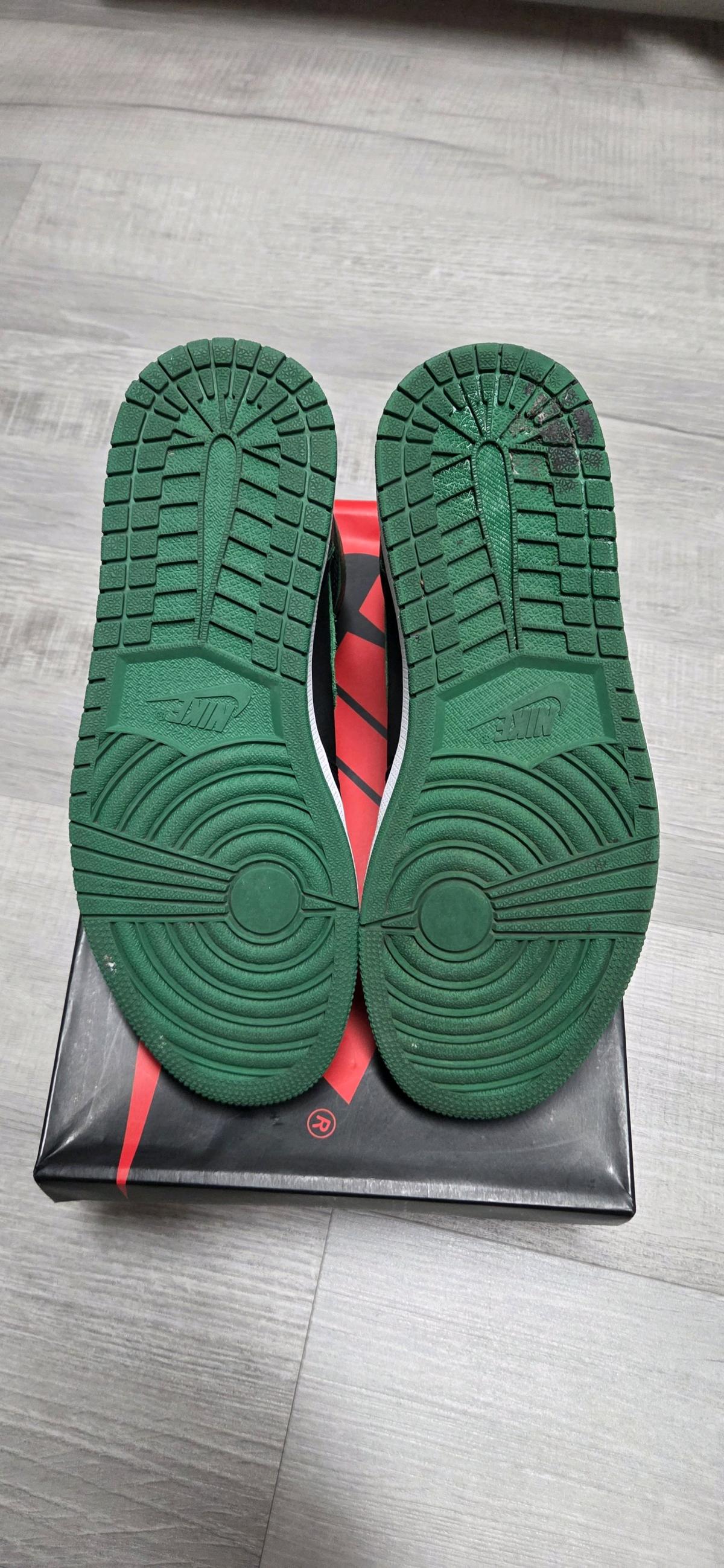 Jordan 1 Pine Green Black