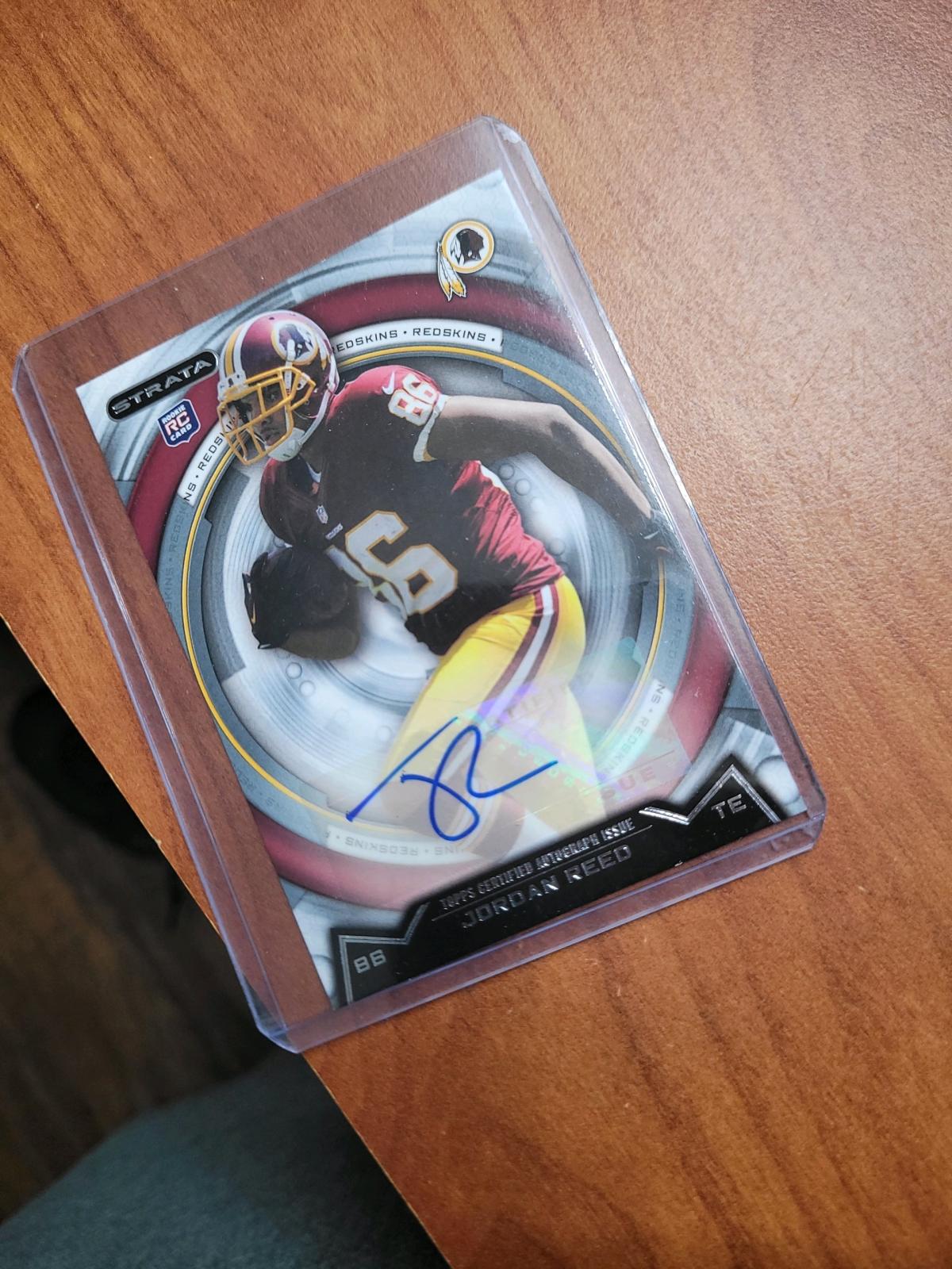 2012 Topps Strata Autographed Jordan Reed Rookie Card