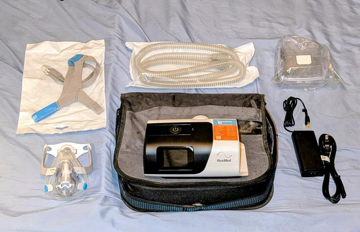 RESMED AIR SENSE 11 AUTOSET CPAP MACHINE BRAND NEW