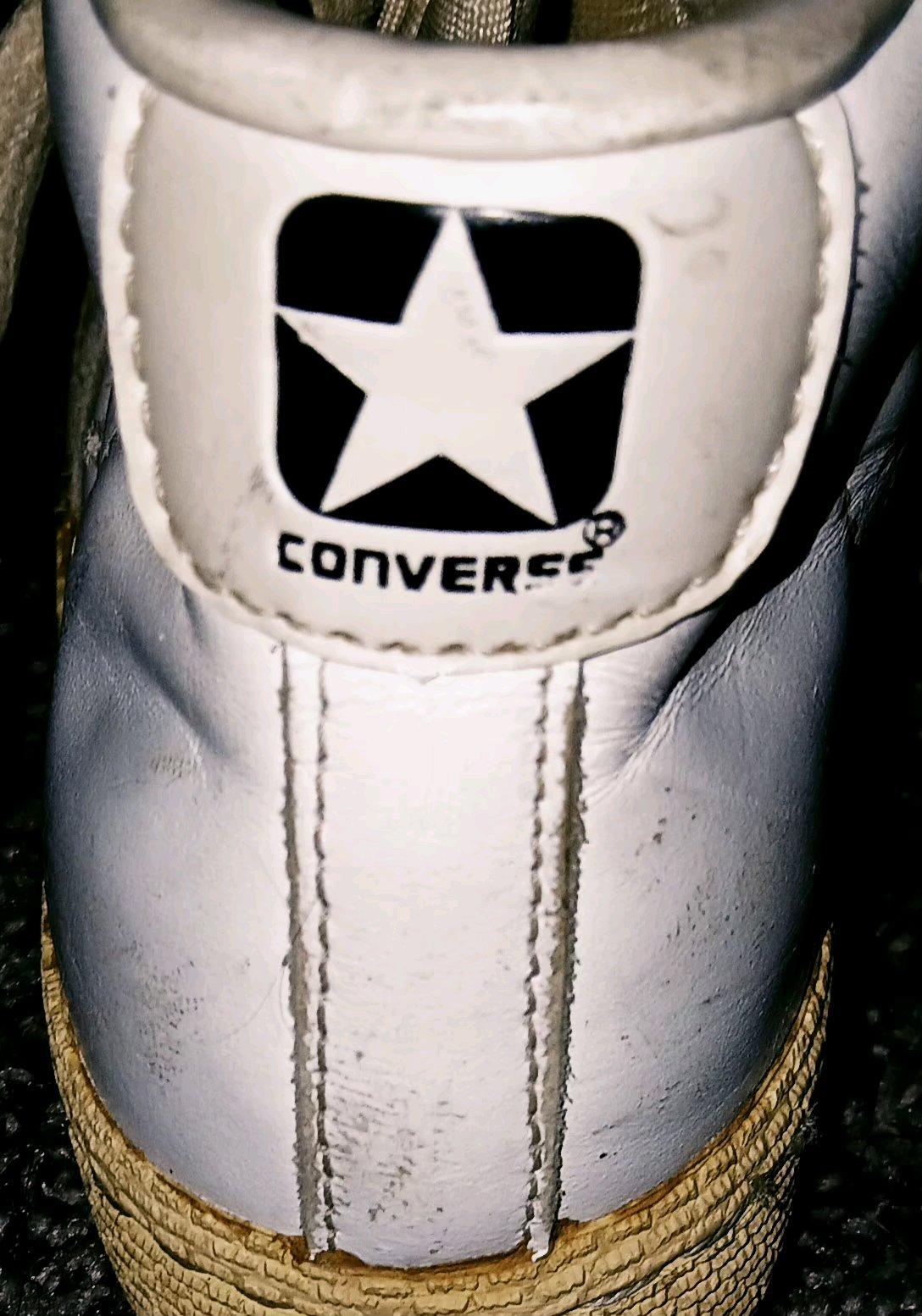 2 Vintage pairs of tennis shoes CONVERSE NIKE