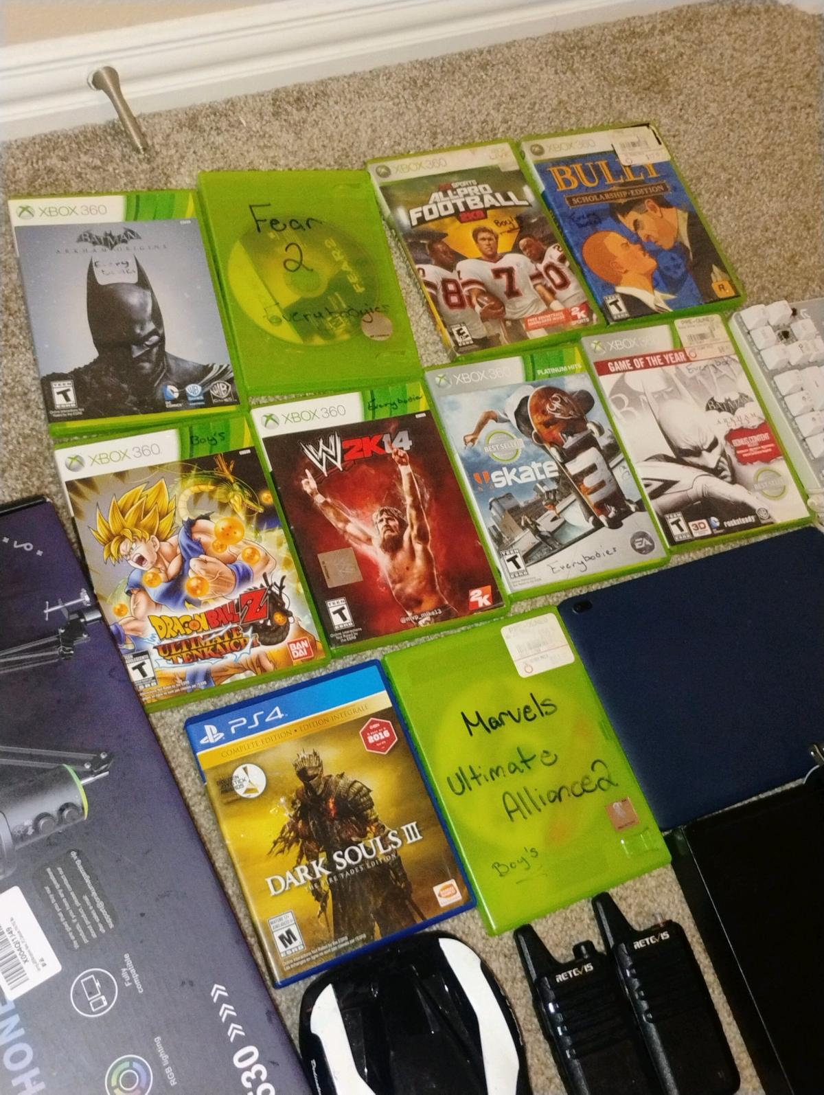 9 xbox 360 games and 1 ps4 game