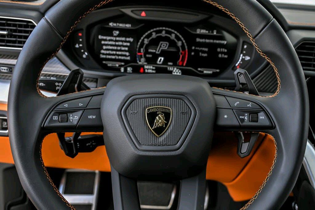 2024 Lamborghini Urus S AWD