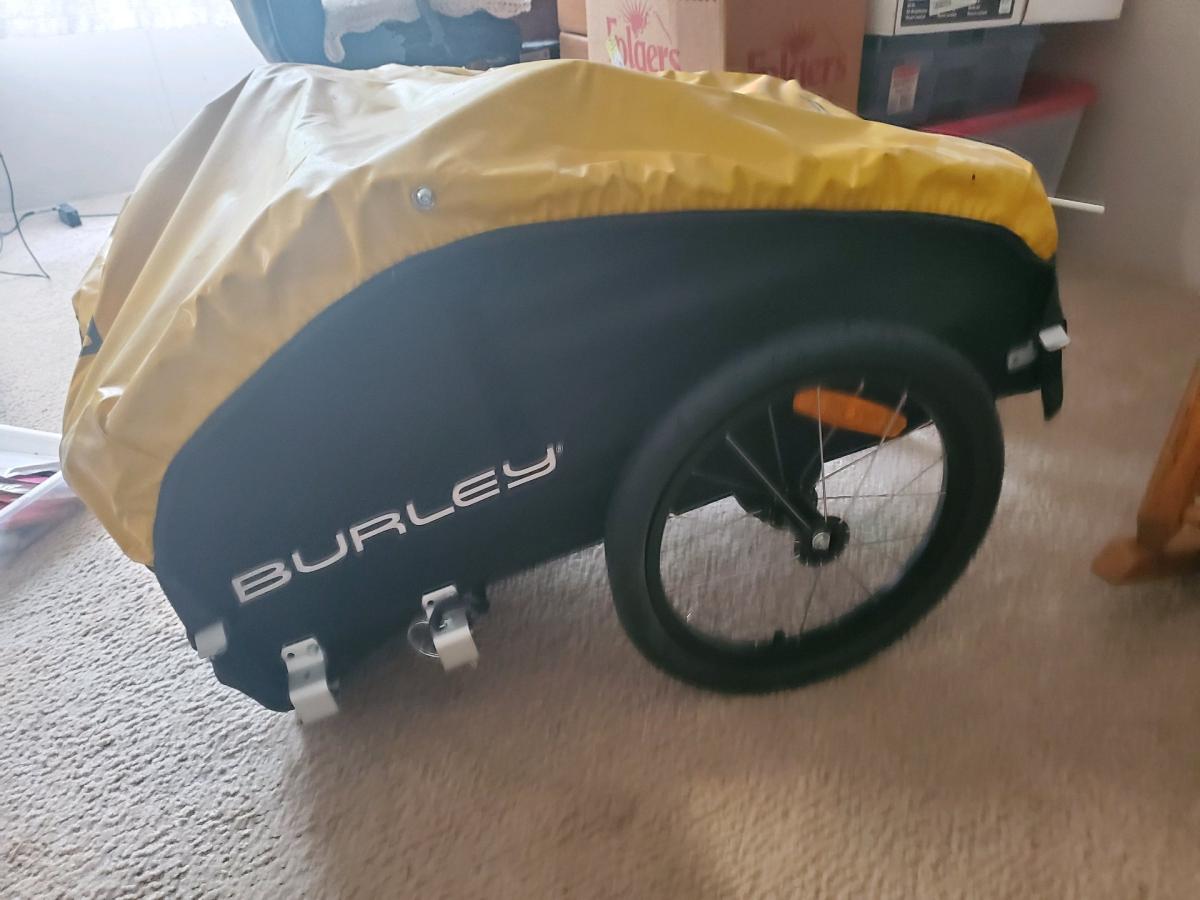 Burley biketrailer brand new not used