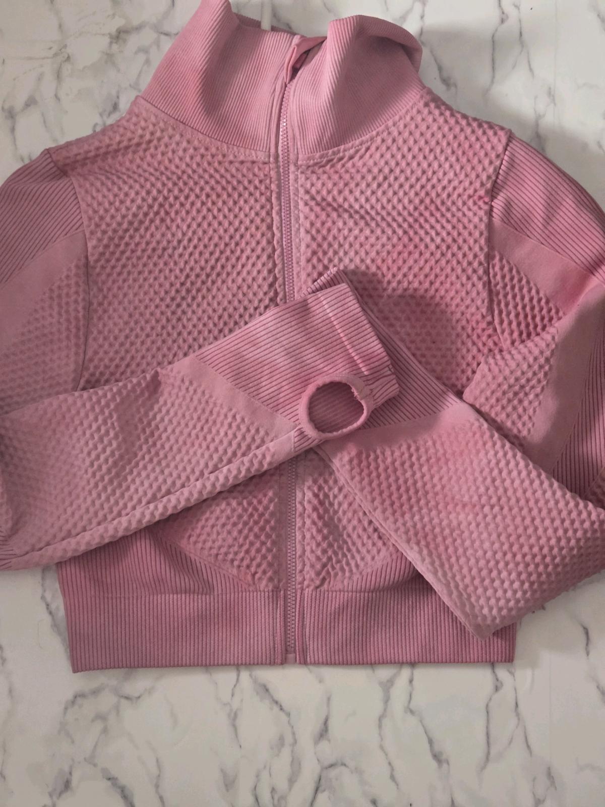 women pink tye dye active wear