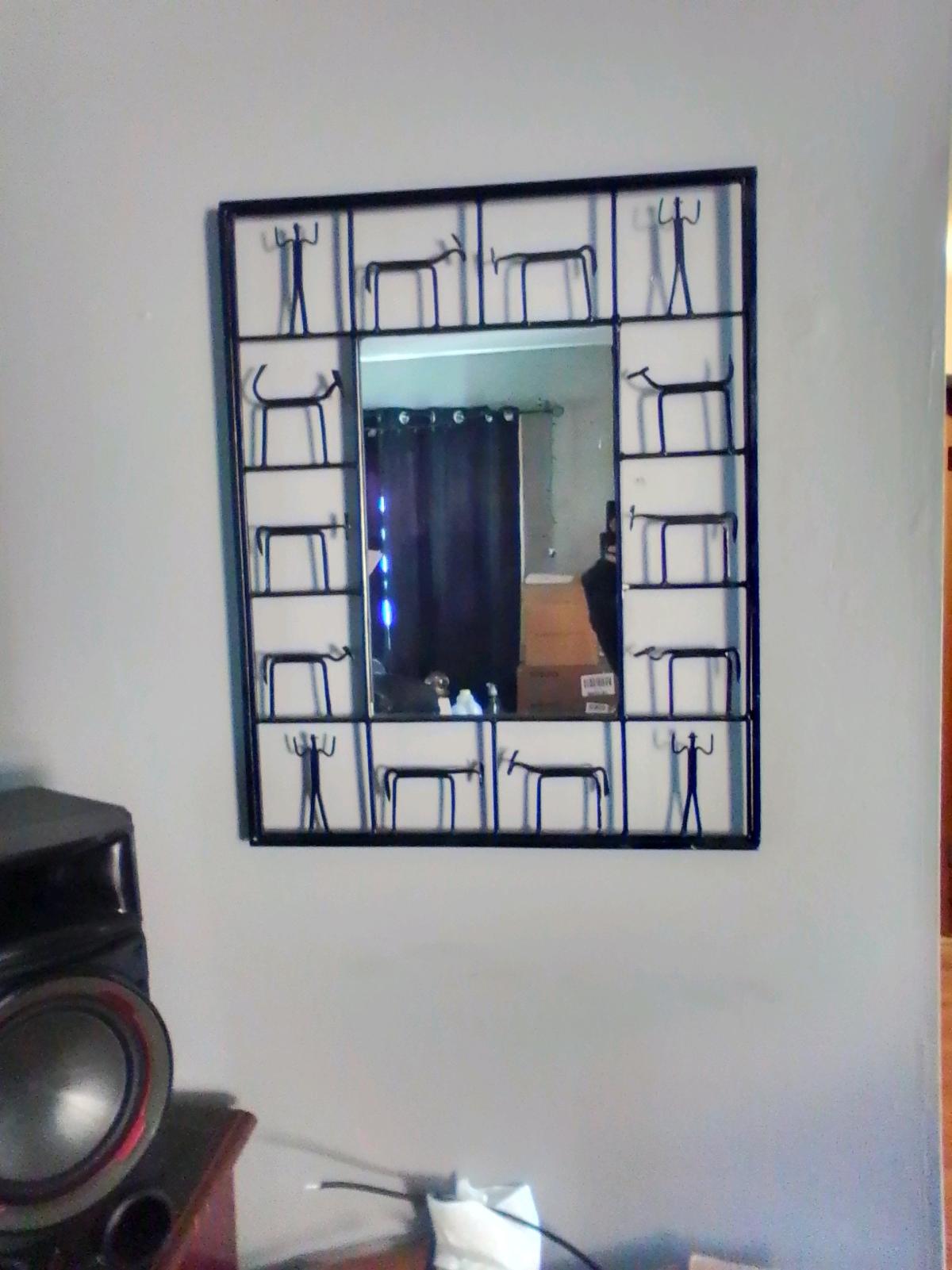 Decorative Metal Frame Wall Mirror