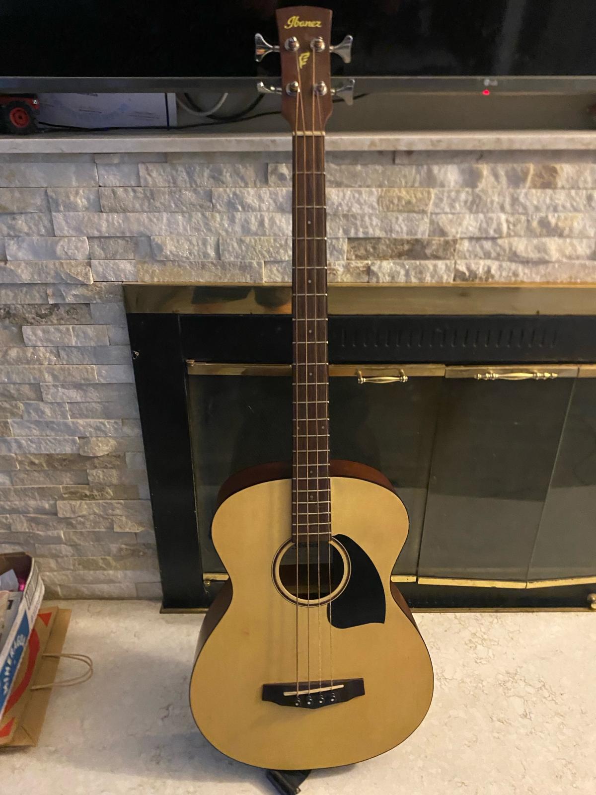 Acosutic Bass