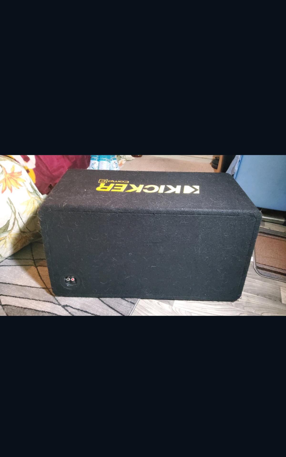 2 Kicker Comp Subwoofers with Box