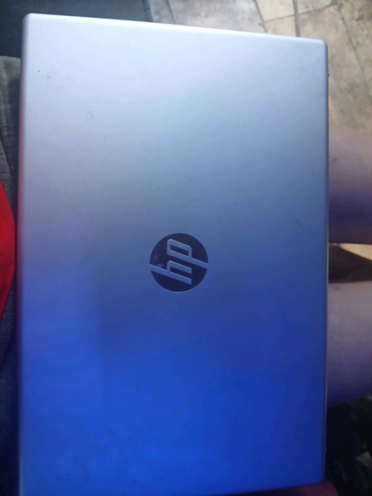 hp laptop its almost brand new just locked