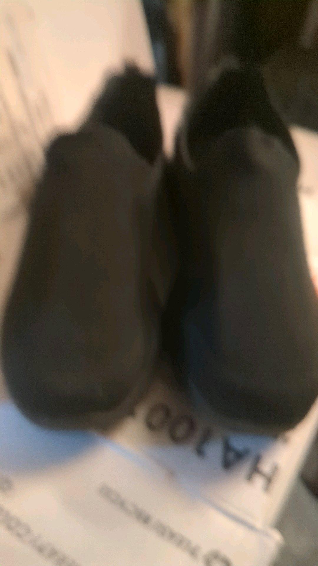 Sketchers slip on shoes