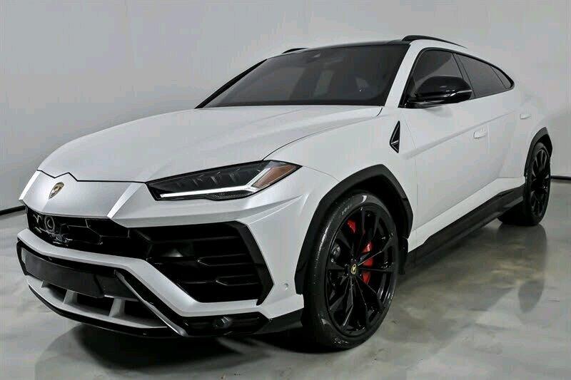 2021 Lamborghini Urus AWD  205353