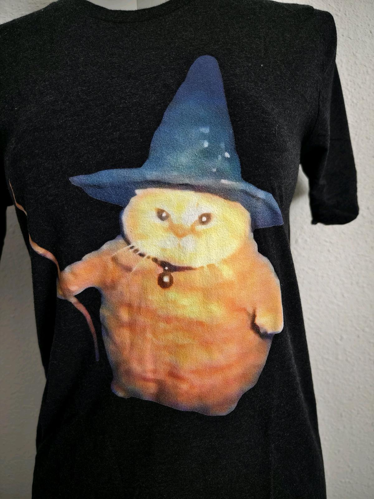 Chonky wizard cat meme T Shirt