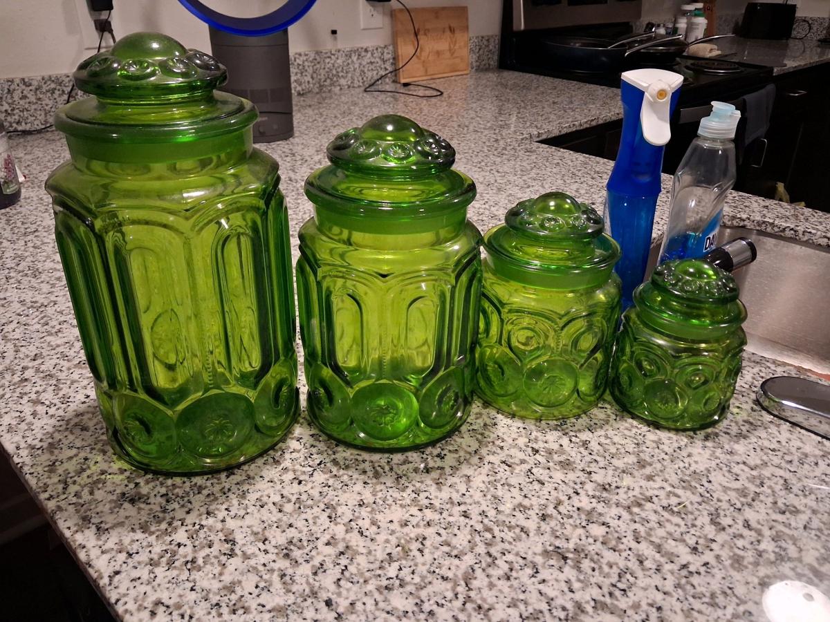 LE SMITH MOON AND STARS PATTERN CANISTERS