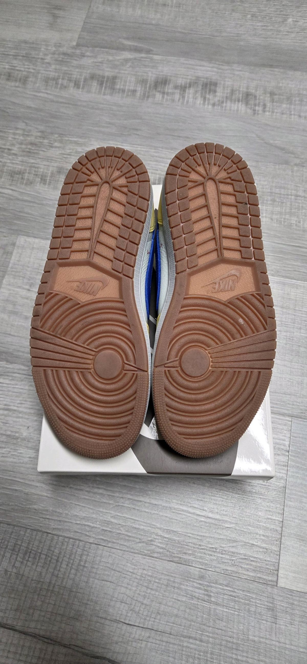 Jordan 1 Travis Scott Canary
