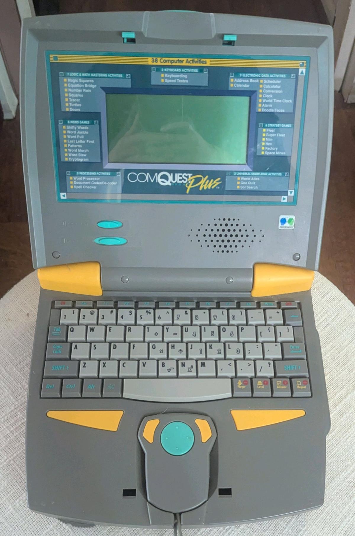 Vintage ComQuest Plus Computer Laptop