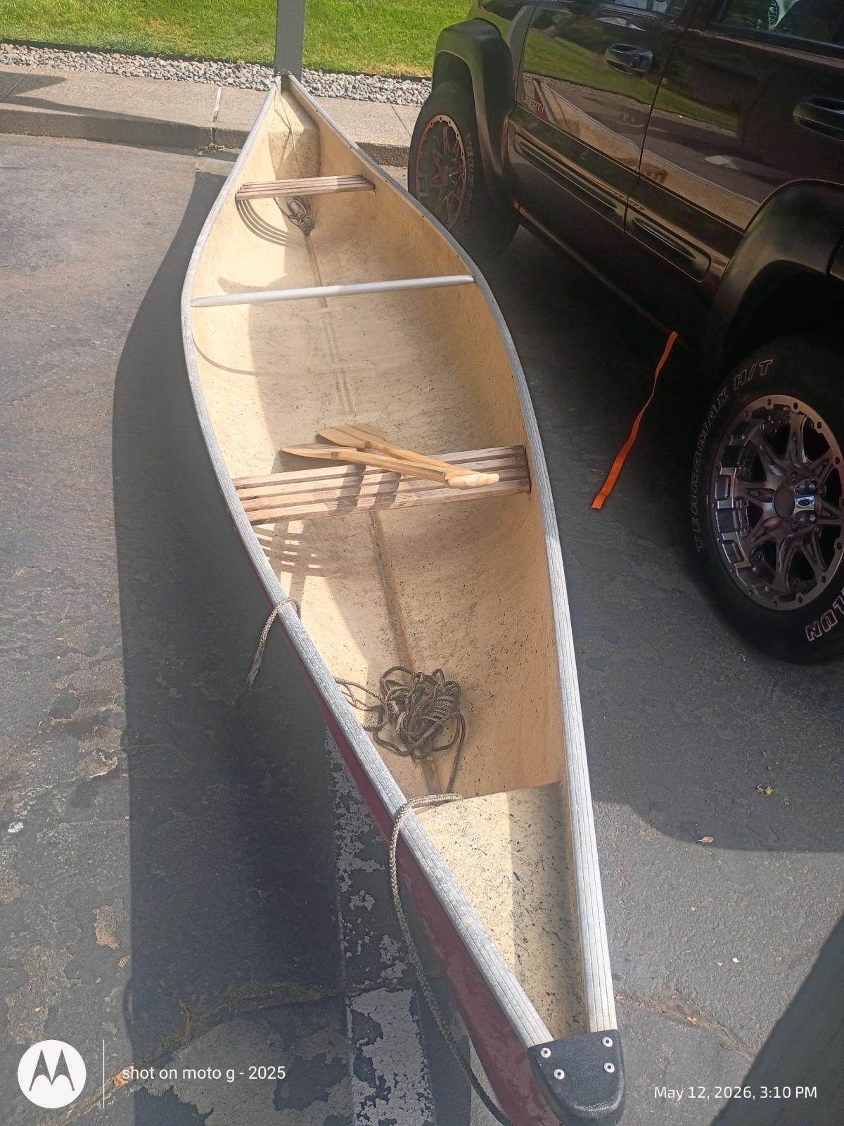 indian River canoe 16 feet