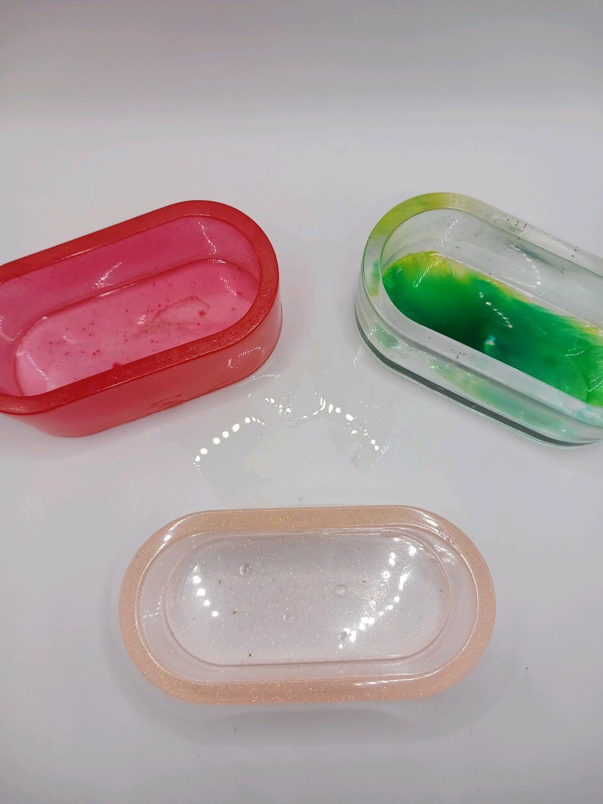 customizable resin pieces