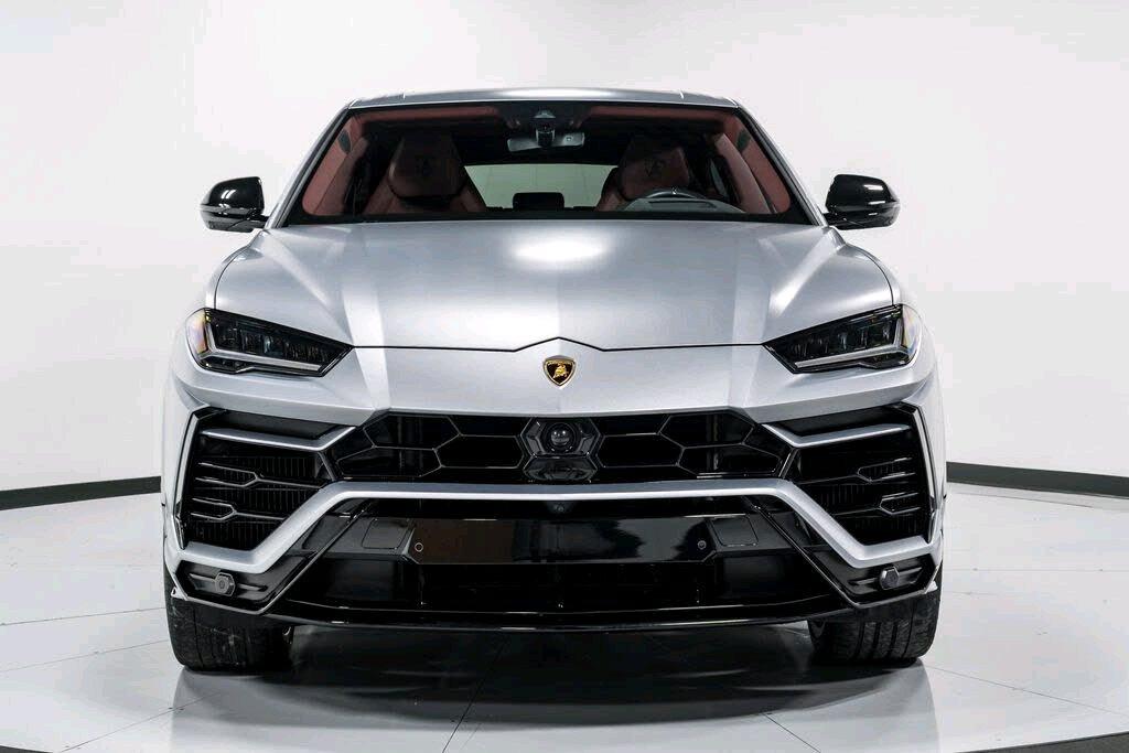 2022 Lamborghini PNT Urus AWD