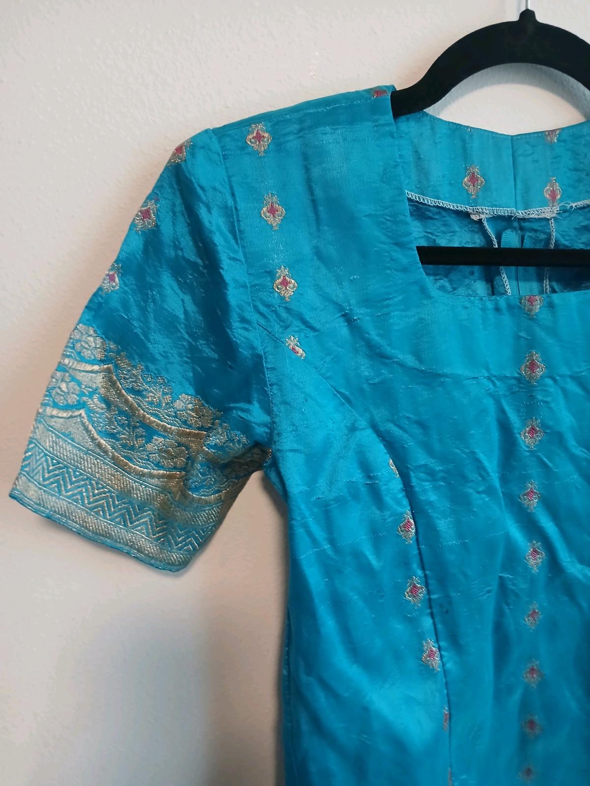 womens top