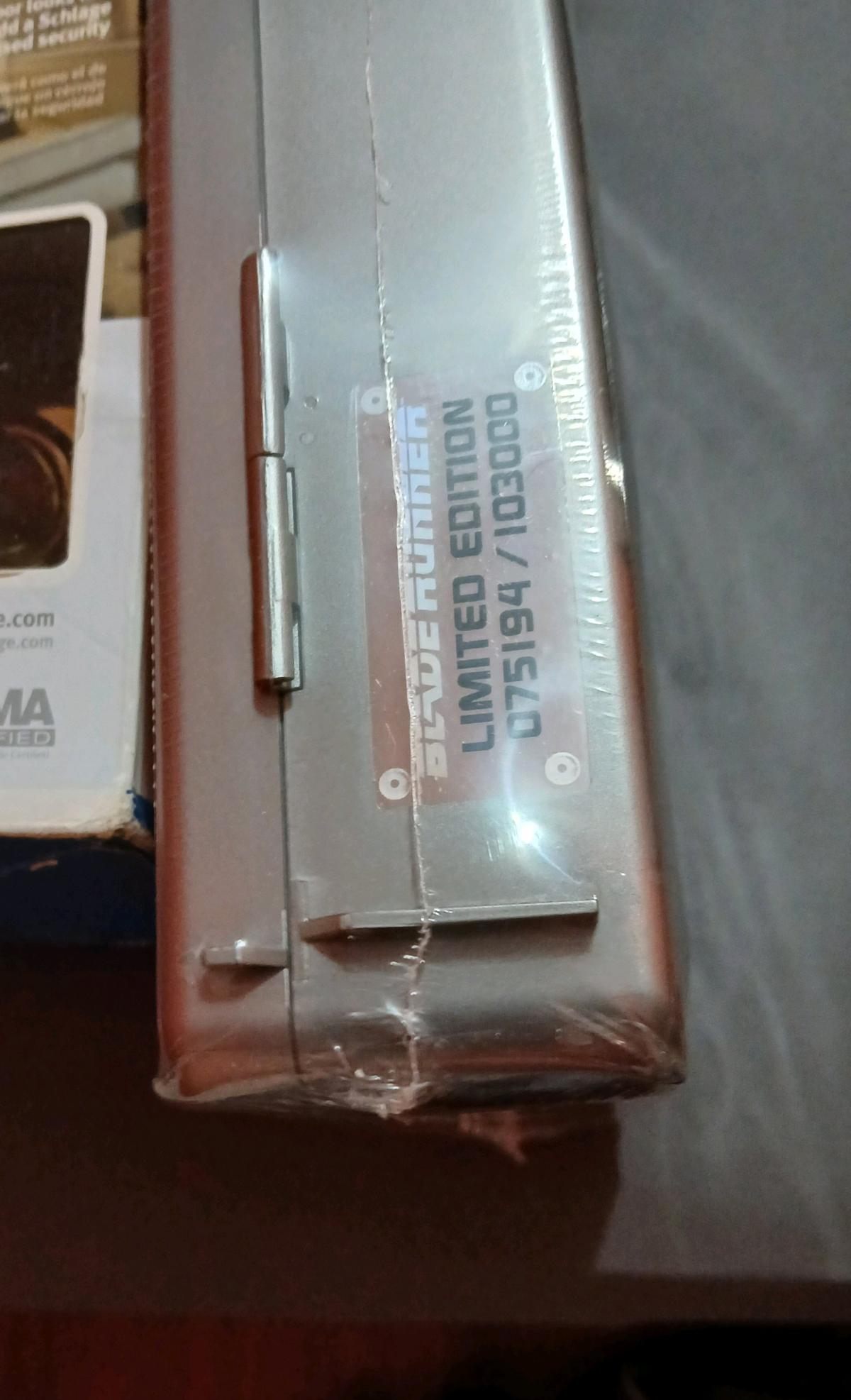 mint condition bladerunner 5 HD DVD ultimate set