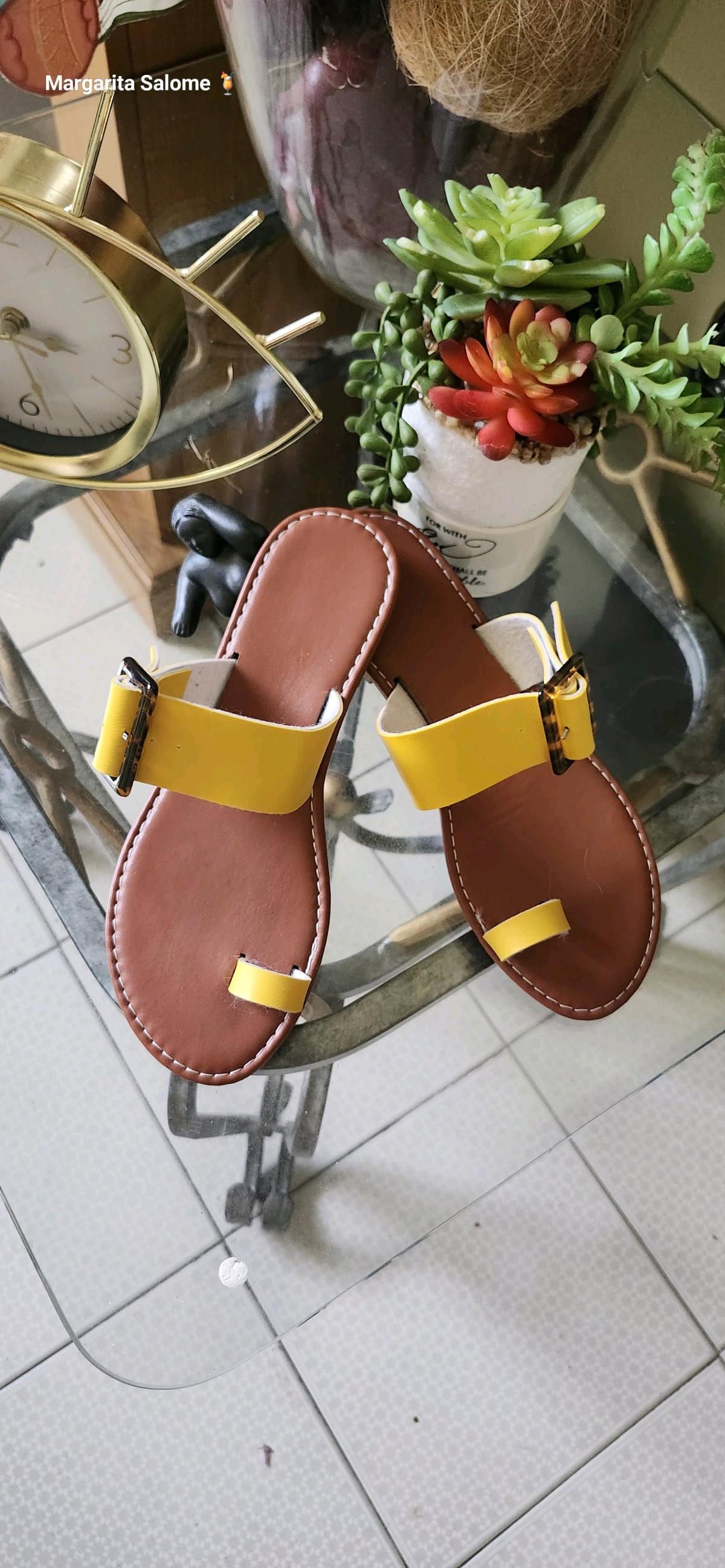 sandalias