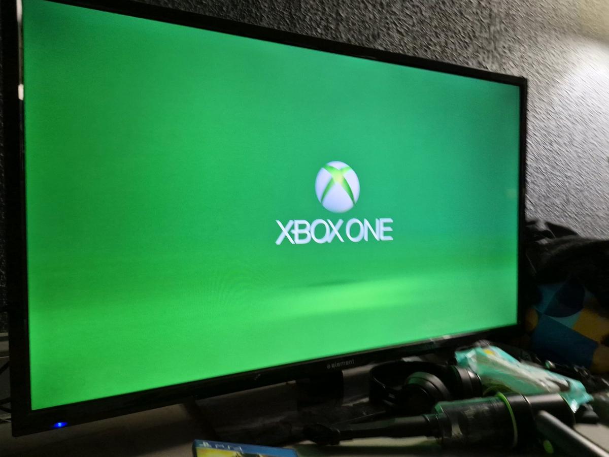Xbox One and Controller