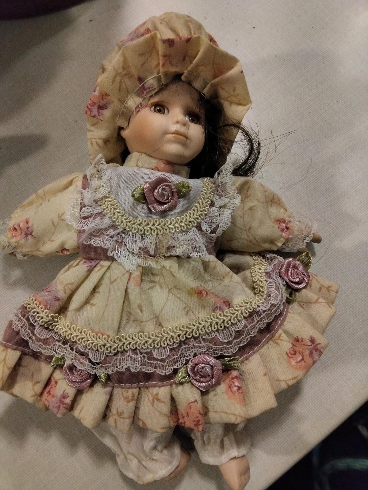 antique porcelain dolls