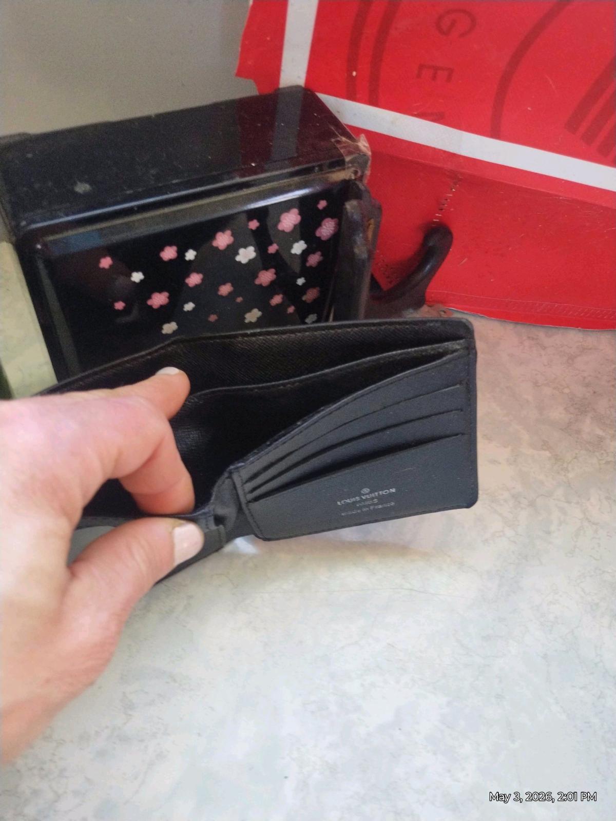 Black Epi Leather Card Photo ID Holder