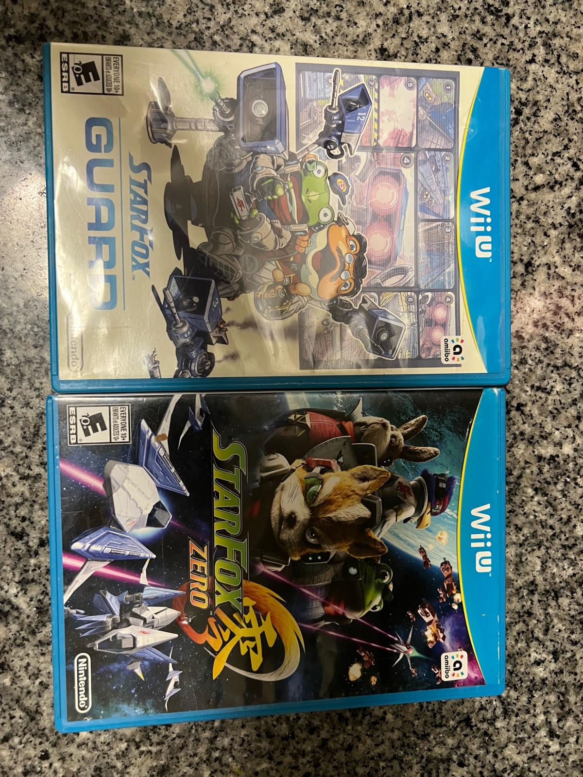 Nintendo Wii U Console wGamepad and 2 Games